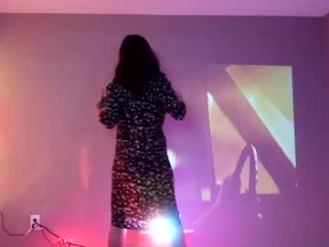 female cam girl internet_famous image #756554