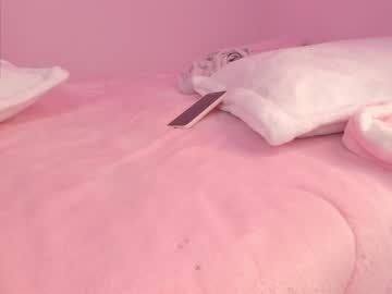 female cam girl bella_adams_ image #1226004