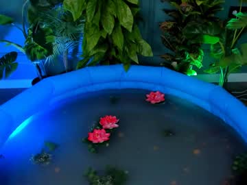 female cam girl milablush image #3908304