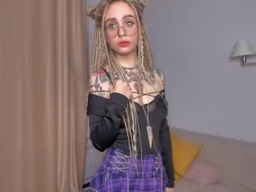 anabelmoons  female  webcam