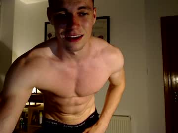 female cam man _alexanderwilliams image #1902473