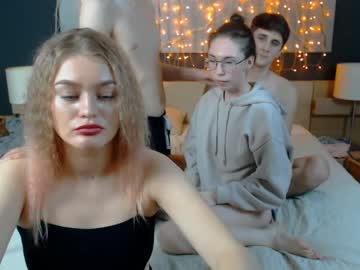female cam couple hizgi image #428766