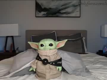 female cam couple ari_lovexo image #2657173