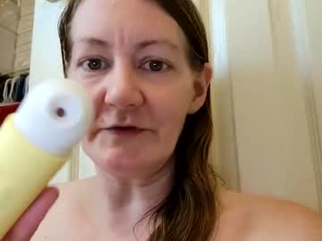 teddymilf  female  webcam