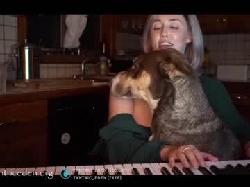 female cam girl tantric_eden_ image #2063065