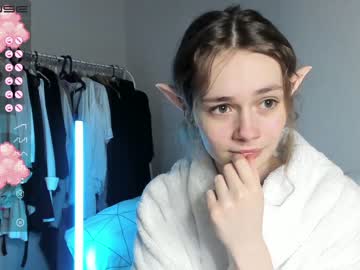 female cam girl mxxnsxsul image #2267562