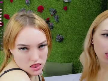 female cam couple marielmorne image #519377