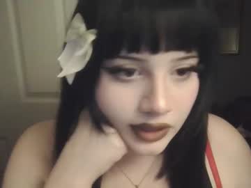 female cam girl lottiepoppie image #3978391