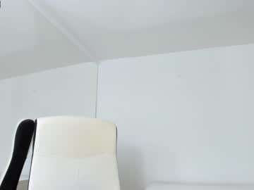 female cam girl ingridblondy94 image #2445192