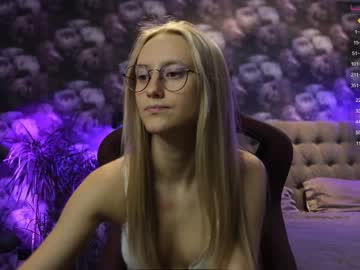 female cam girl angeellina image #3823355