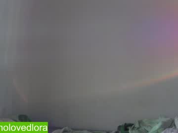 dreamy_lora  female  webcam