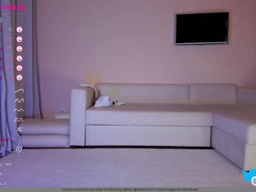 female cam girl hollyextra image #3701576