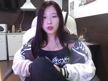female cam girl adawong13 image #837704