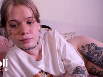 female cam girl cutie_loli image #247105