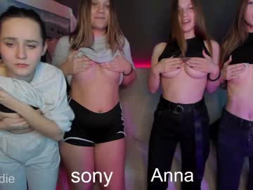 female cam girl lilypa1mer image #931238