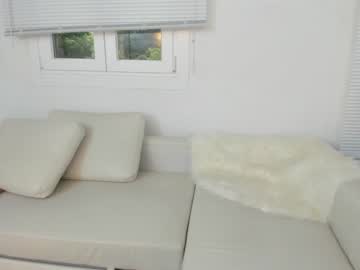 female cam girl dulceyjohn image #1986049