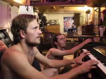 female cam man hollandhousestudios image #2005637