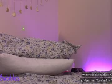 female cam girl blue_bubbles118 image #1507976