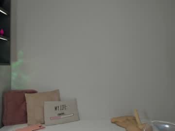 female cam girl jeangreybianca image #3688248