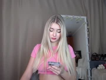female cam girl cute18cute image #2386032