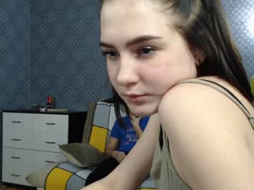 female cam couple renae_tom image #730908