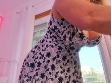 female cam girl angel_danm_milf image #973722