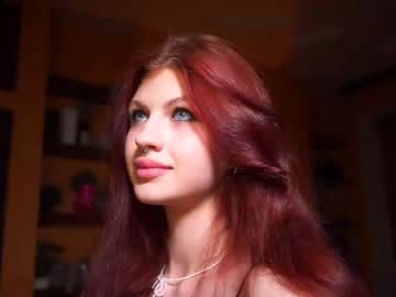 female cam girl migurtt image #2196930
