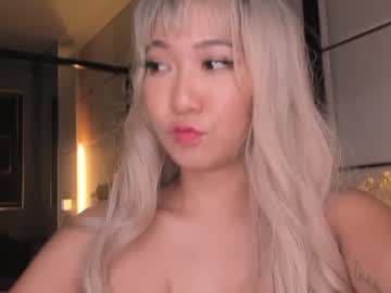female cam girl lil_mayaa image #2256330