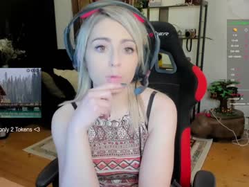 female cam girl kimilee22 image #1383320