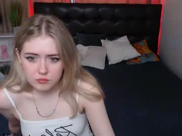 female cam couple hizgi image #2587540
