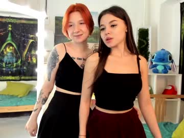 female cam couple kitti_bella image #1558785