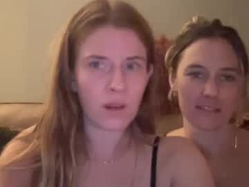 female cam couple fartsmommy image #3439660