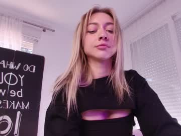 female cam girl mynameisnikki image #3169312