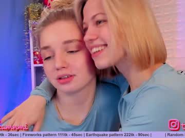 female cam couple huntertiana image #1310463