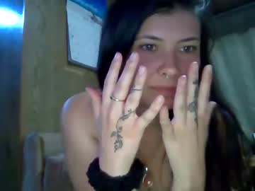female cam couple bri_thickbabyyy image #1992113
