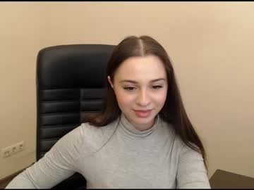 female cam girl milllie_brown image #3984633
