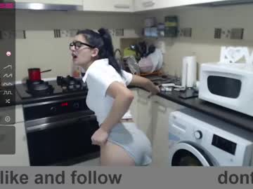 female cam couple maya_and_guests image #885869