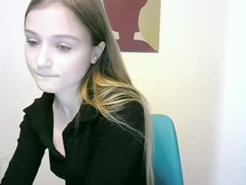 mayfrax  female  webcam