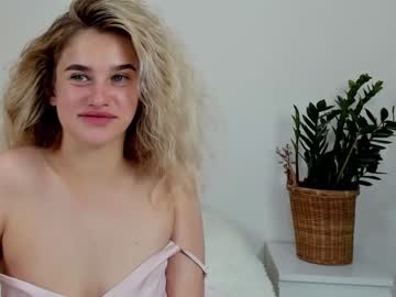 female cam girl super_pusichki image #2059025