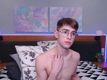 female cam man alfie_evanss image #933198