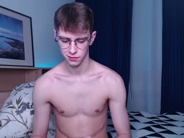 female cam man alfie_evanss image #3423658