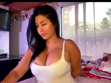 female cam girl amy_queen7 image #779333