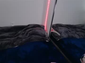 blonde_hotti  webcam