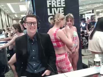 female cam man bigjohnny550 image #3438472