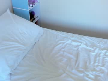 female cam girl ellynaomi image #205743