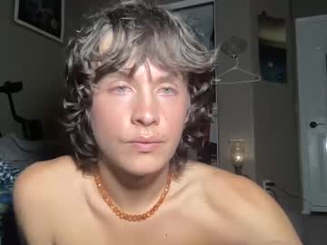 female cam man ethanbakerr image #1092543