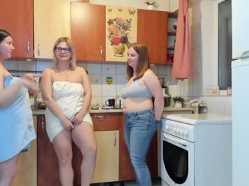 female cam couple juliana35 image #1520797