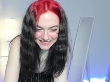 female cam girl babbysonfiree image #485652