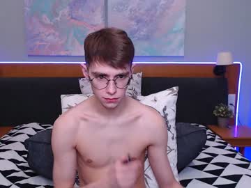 female cam man alfie_evanss image #933013