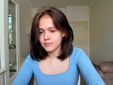 female cam girl adriana_hill image #2531177